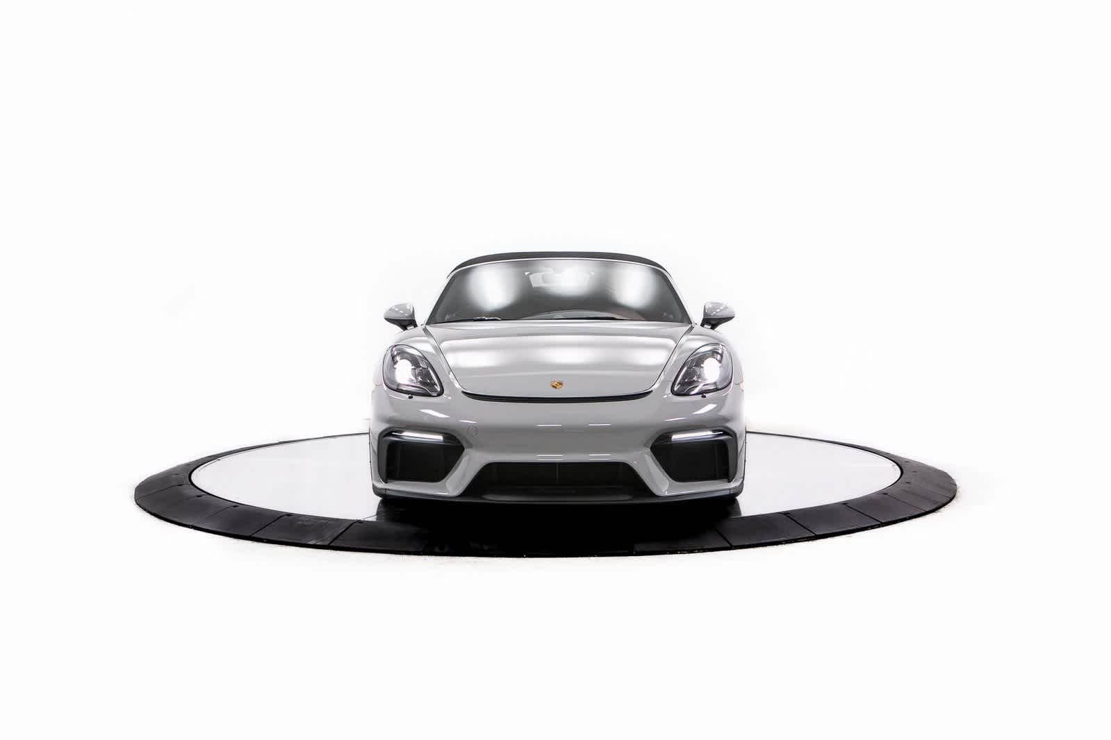 Thumbnail: 2022 Porsche  - 10