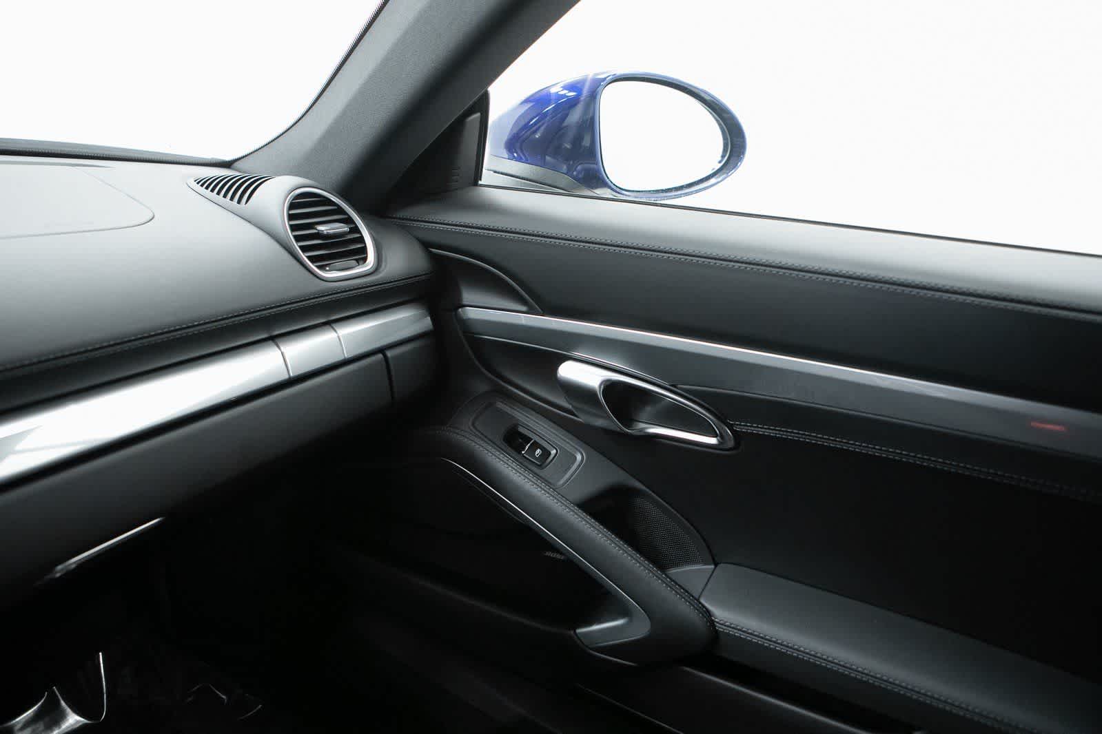 Thumbnail: 2025 Porsche 718 Cayman - 22