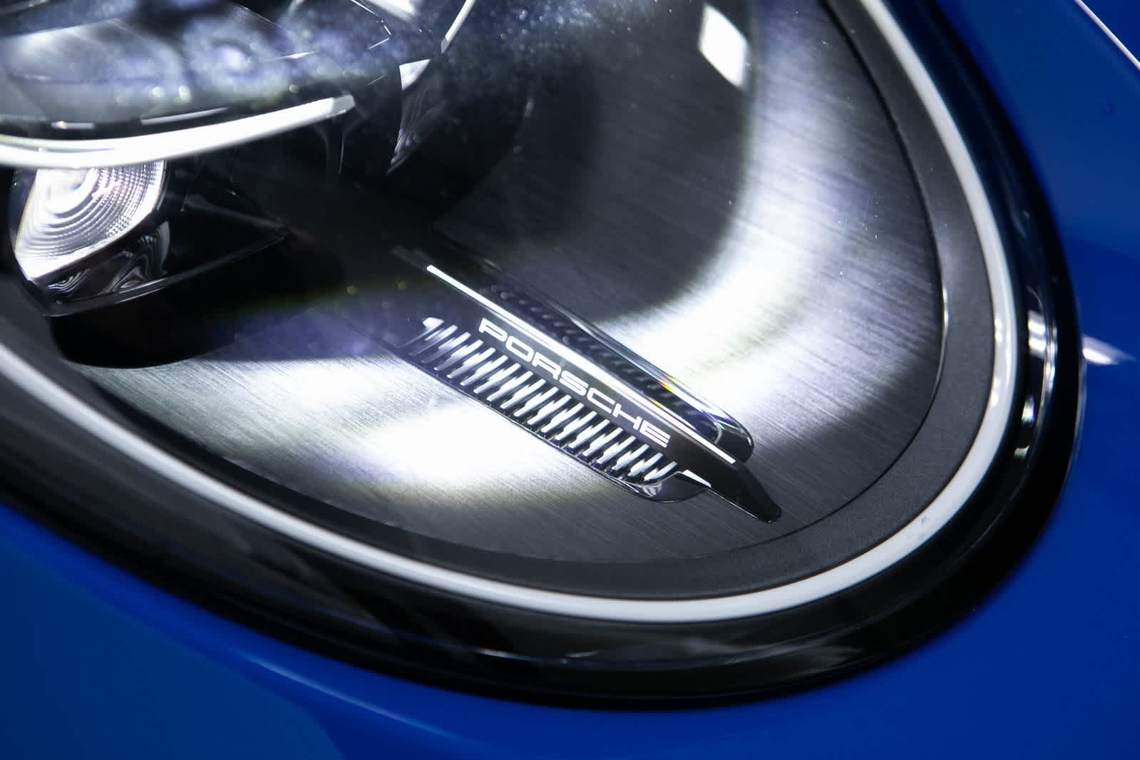 Thumbnail: 2025 Porsche 911 - 31