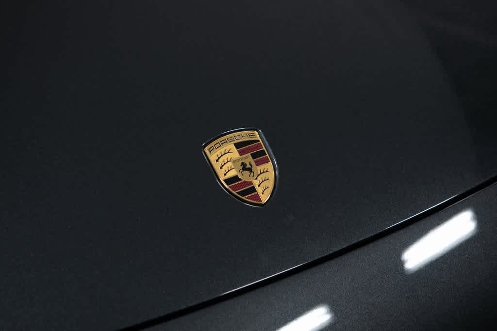 Thumbnail: 2025 Porsche Macan - 19