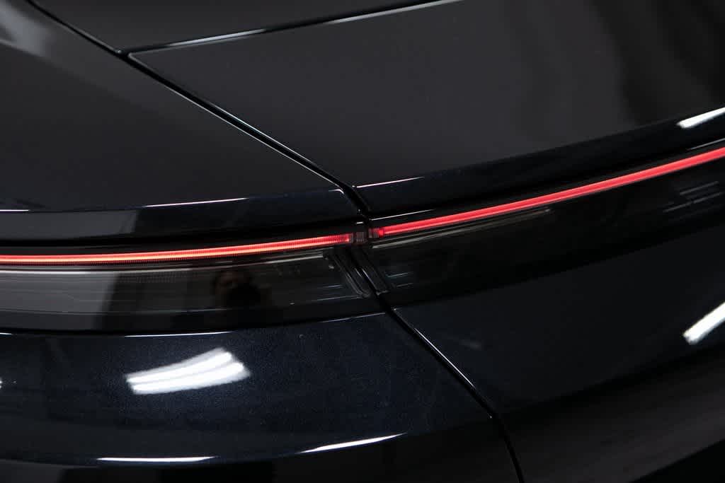 Thumbnail: 2022 Porsche Taycan - 38