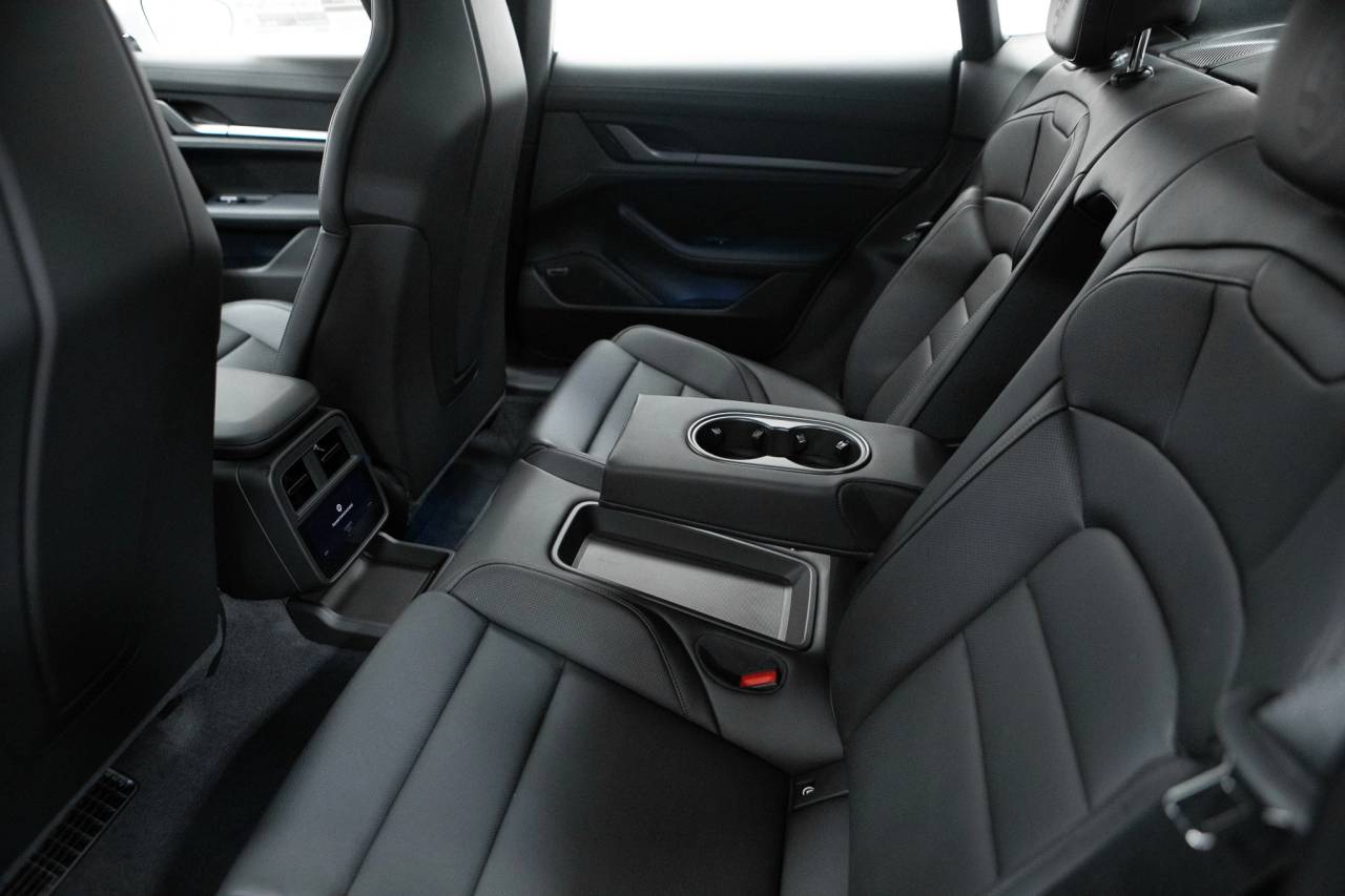 Thumbnail: 2026 Porsche Taycan - 36