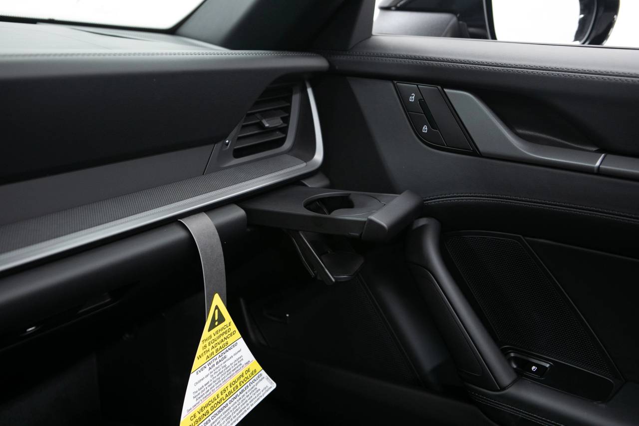 Thumbnail: 2026 Porsche 911 - 32