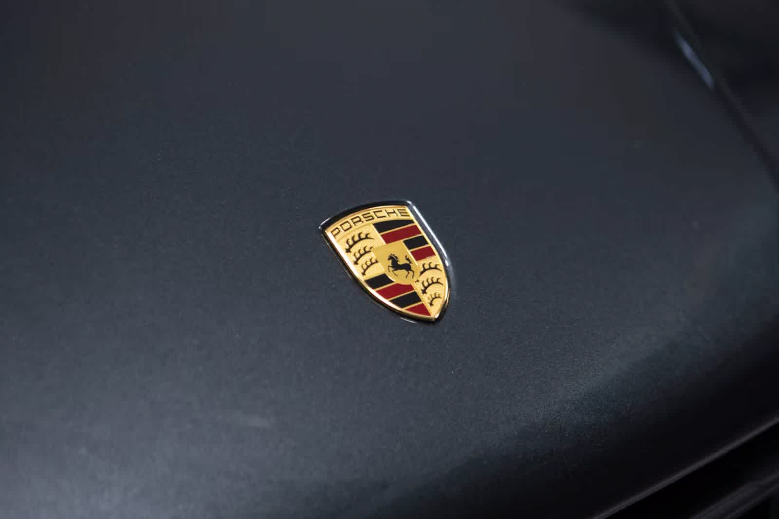 Thumbnail: 2026 Porsche Macan - 17