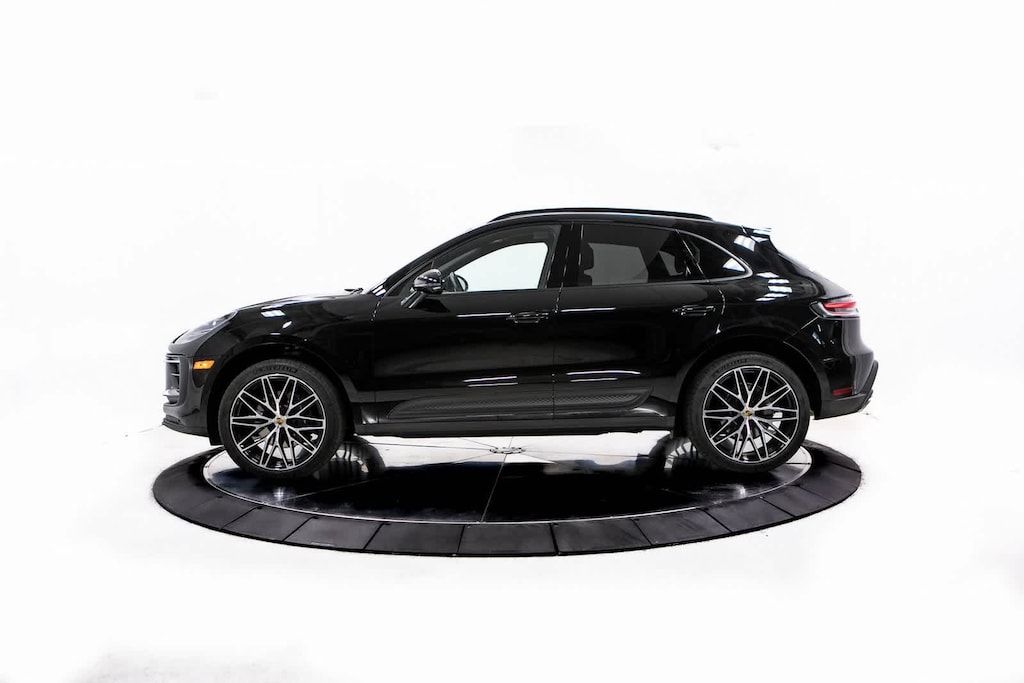 Certified 2025 Porsche Macan