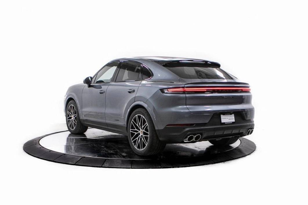 Thumbnail: 2026 Porsche  - 3