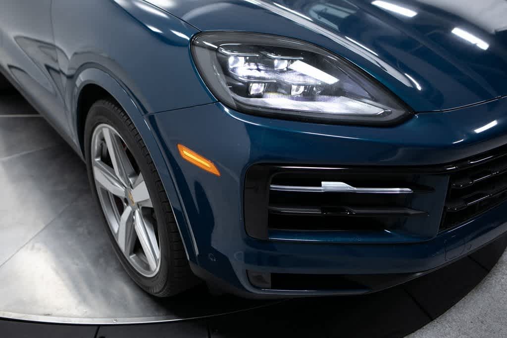 Thumbnail: 2024 Porsche Cayenne - 12