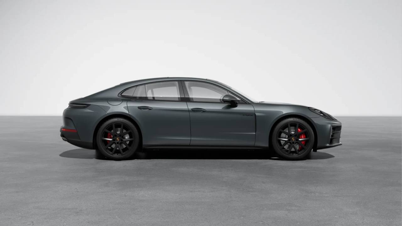Thumbnail: 2026 Porsche Panamera - 6