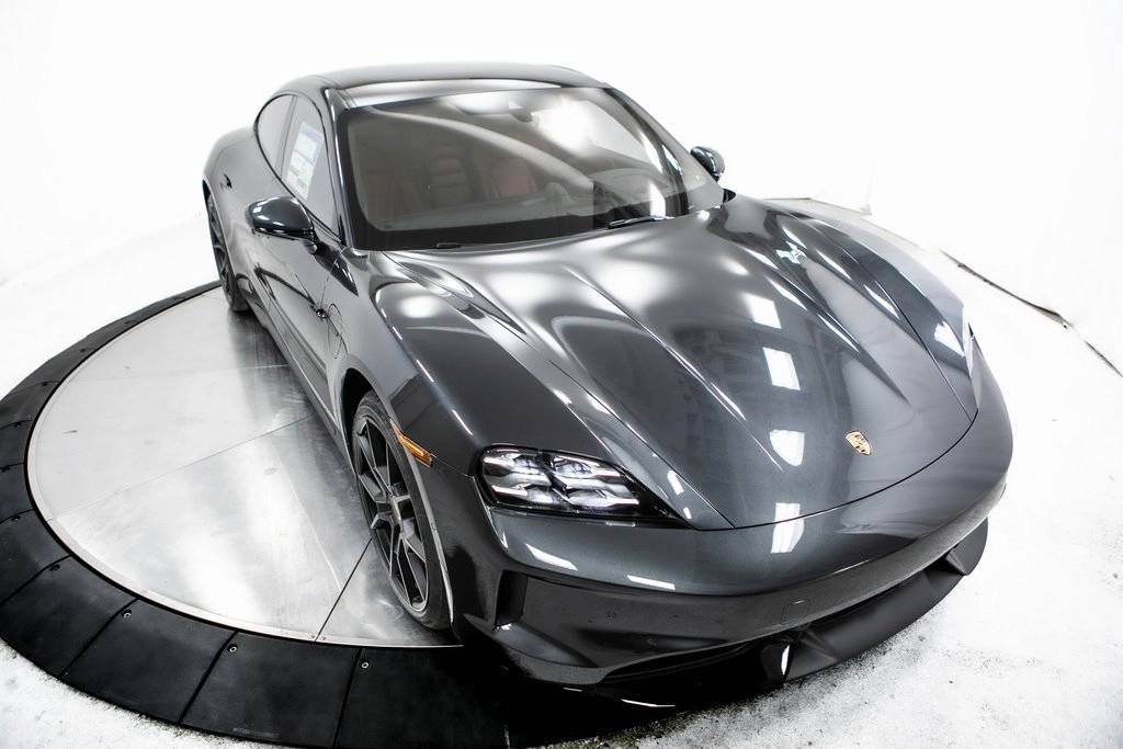 Thumbnail: 2025 Porsche Taycan - 42