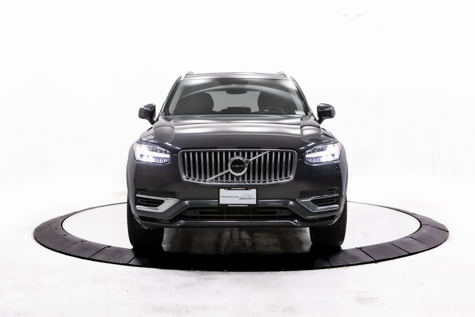Thumbnail: 2022 Volvo XC90 - 10