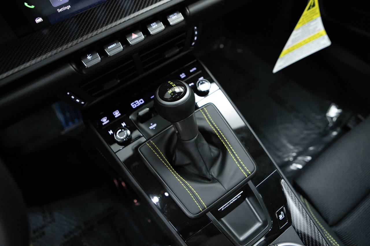 Thumbnail: 2026 Porsche 911 - 27