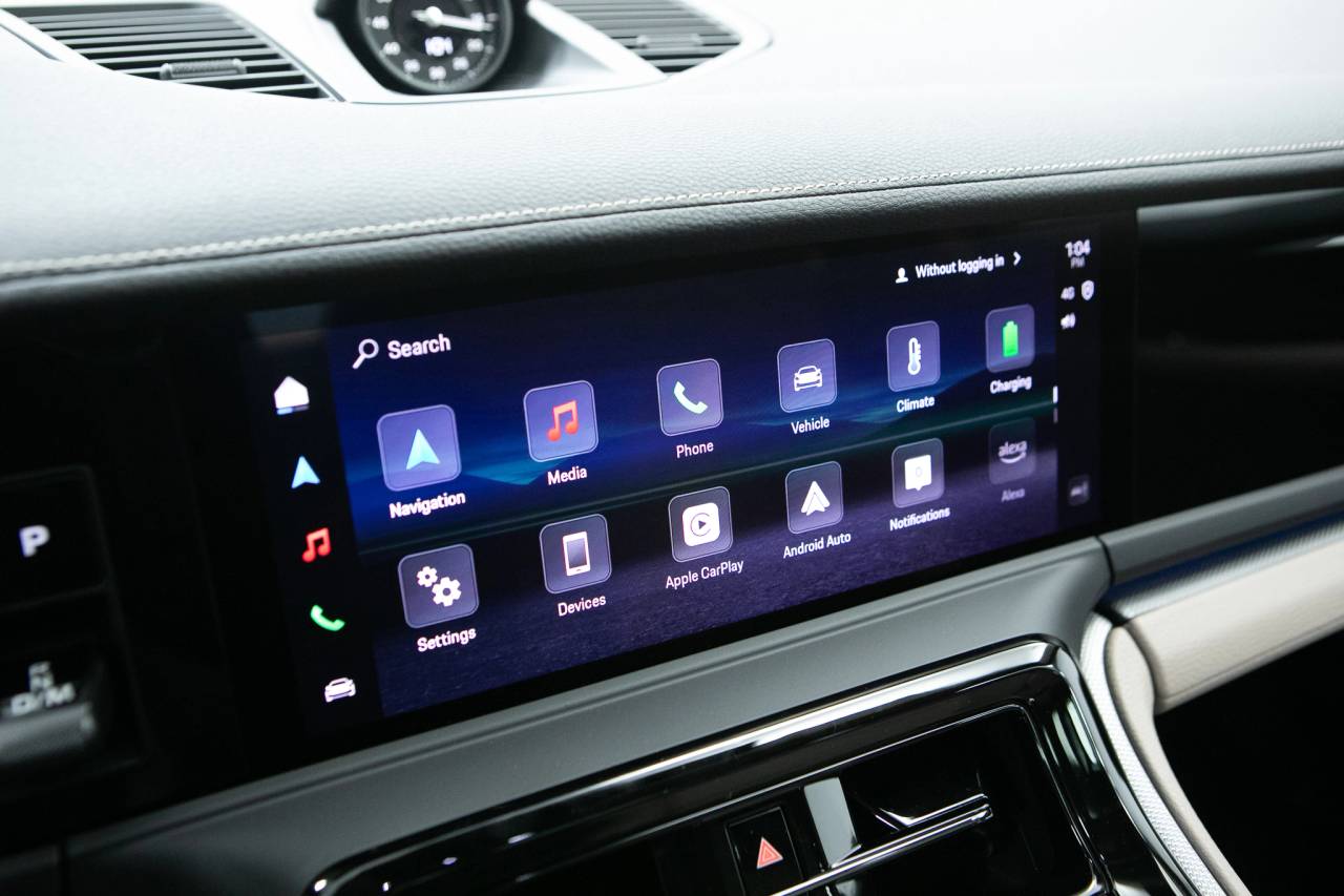 Thumbnail: 2026 Porsche Panamera - 22