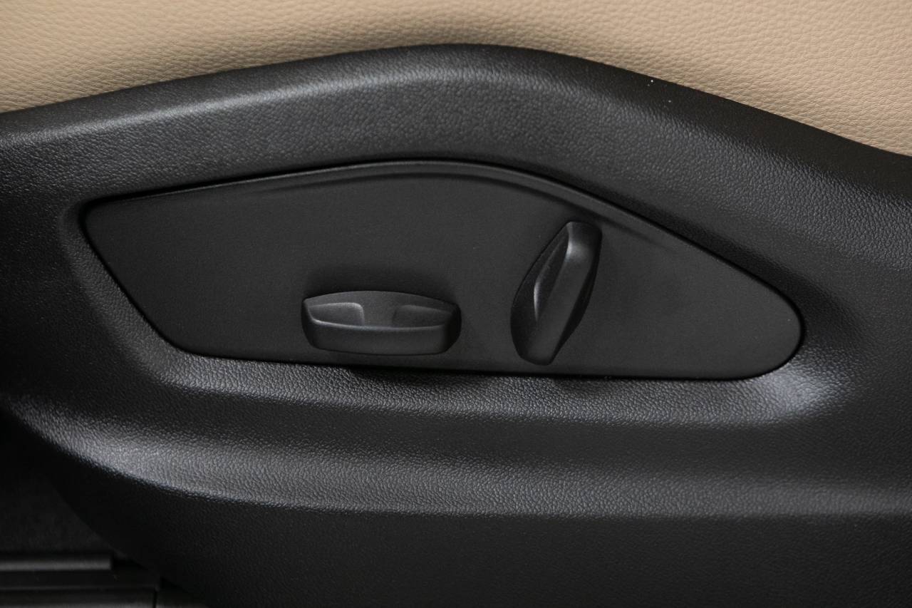 Thumbnail: 2026 Porsche Cayenne - 24