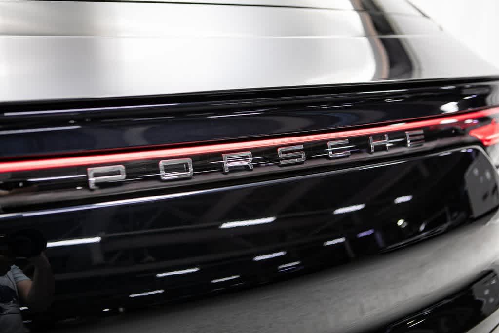 2023 Porsche Cayenne  4