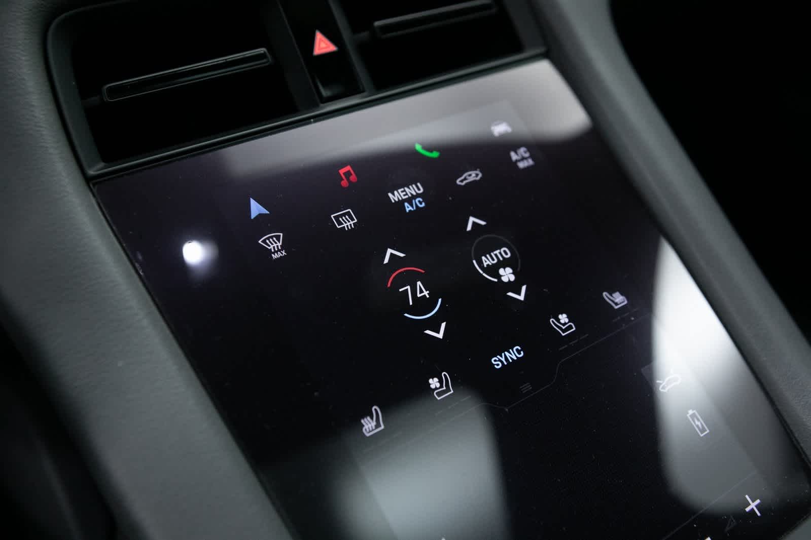 Thumbnail: 2020 Porsche Taycan - 22