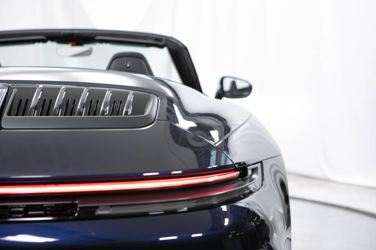 Thumbnail: 2026 Porsche 911 - 18