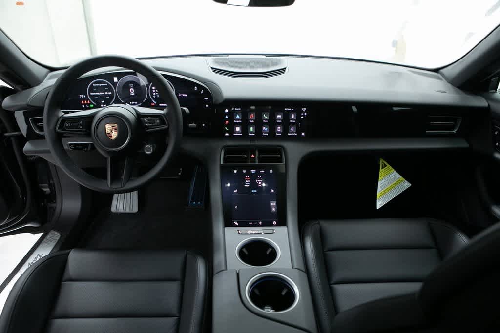 Thumbnail: 2025 Porsche Taycan - 13