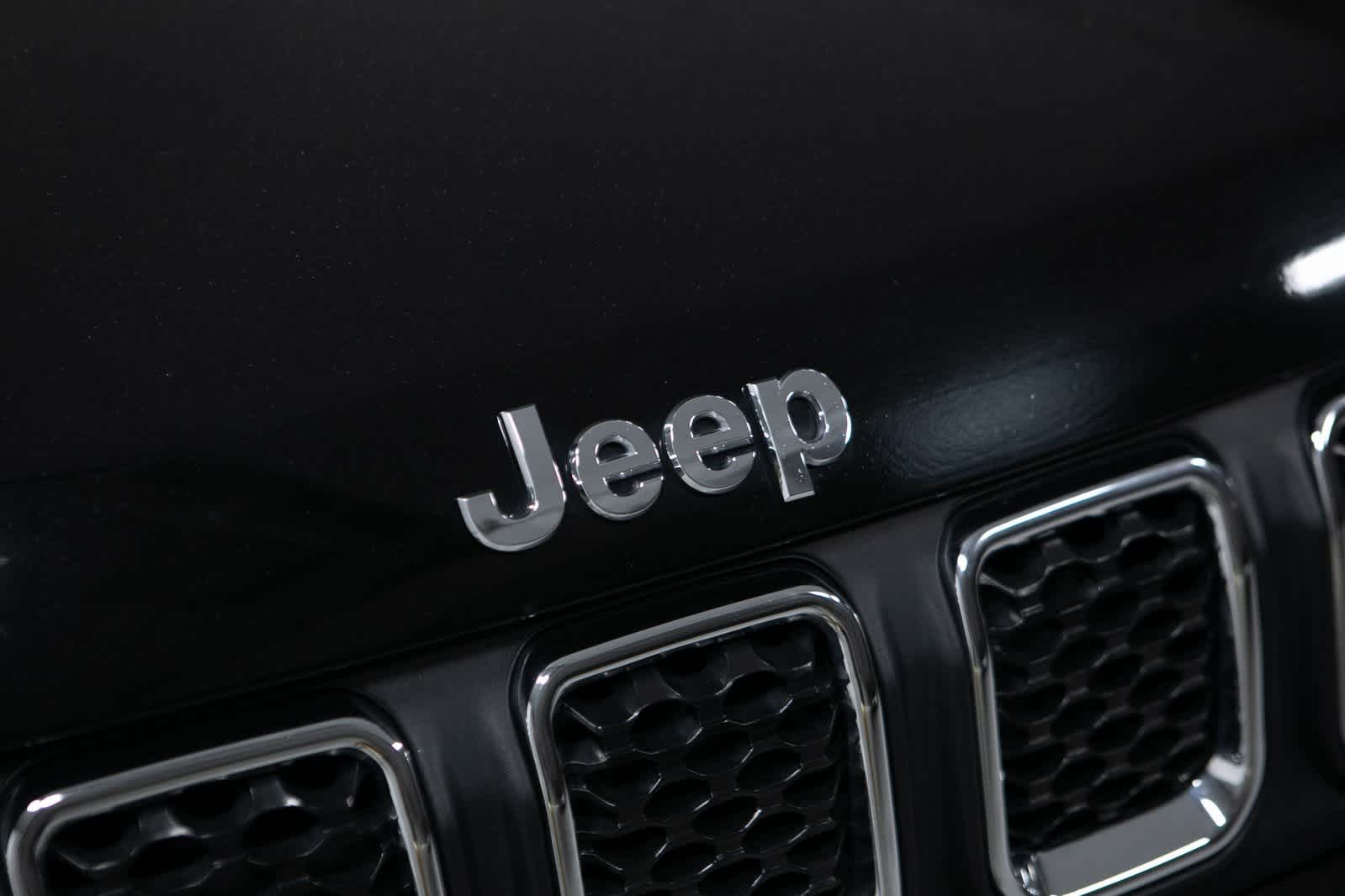 Thumbnail: 2023 Jeep Compass - 28