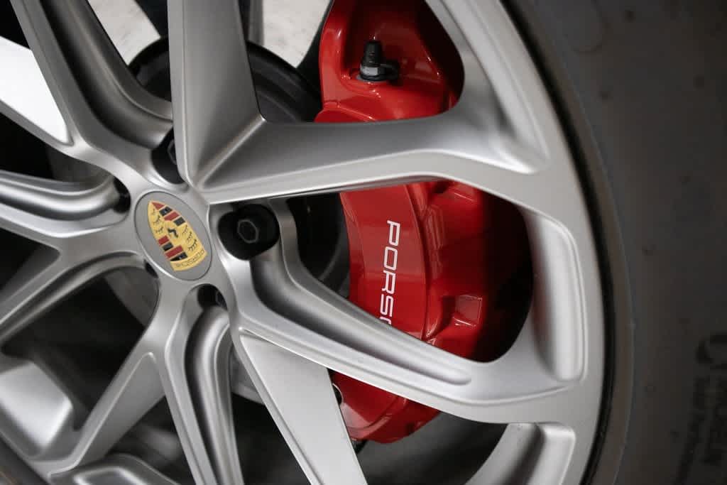 Thumbnail: 2024 Porsche Macan - 11