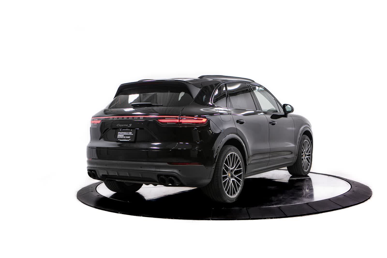 Thumbnail: 2023 Porsche Cayenne - 7