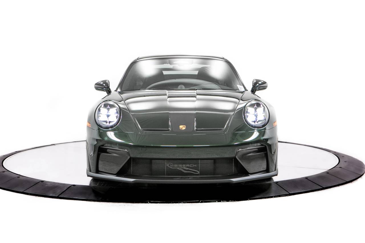 Thumbnail: 2026 Porsche 911 - 10