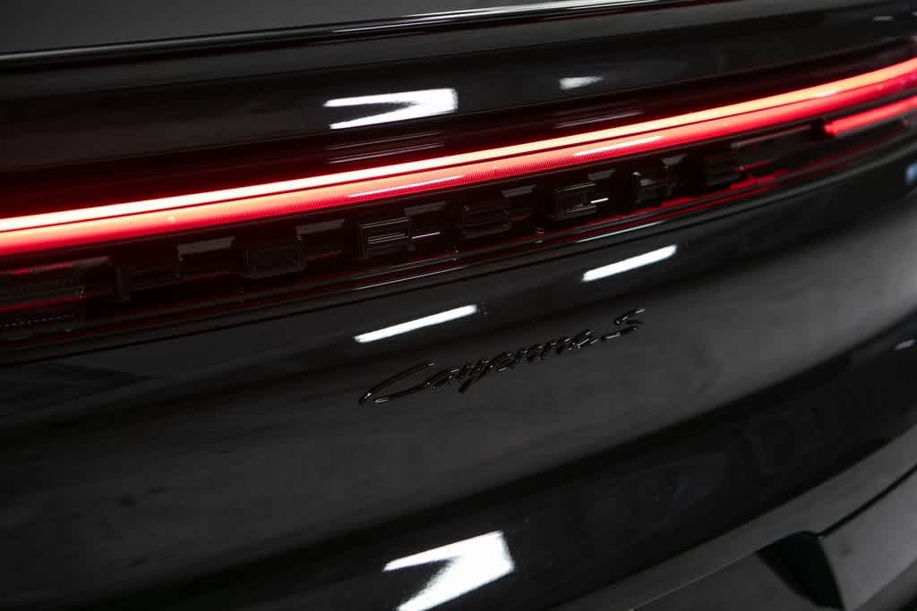 Thumbnail: 2025 Porsche  - 38