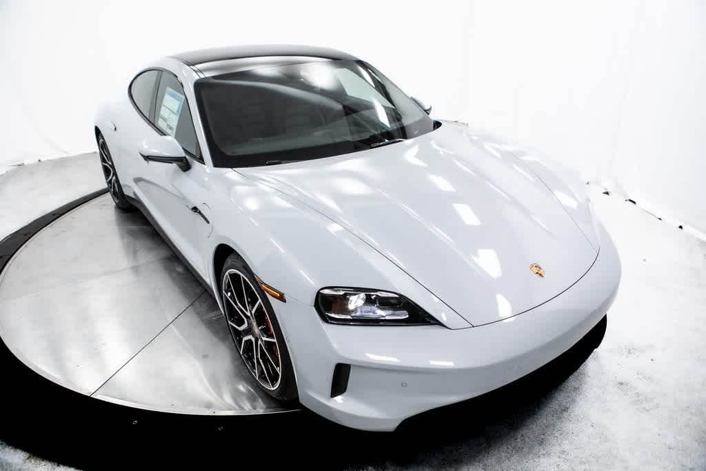 Thumbnail: 2025 Porsche Taycan - 44