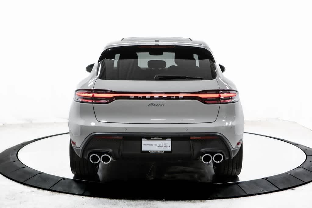 Thumbnail: 2025 Porsche Macan - 6
