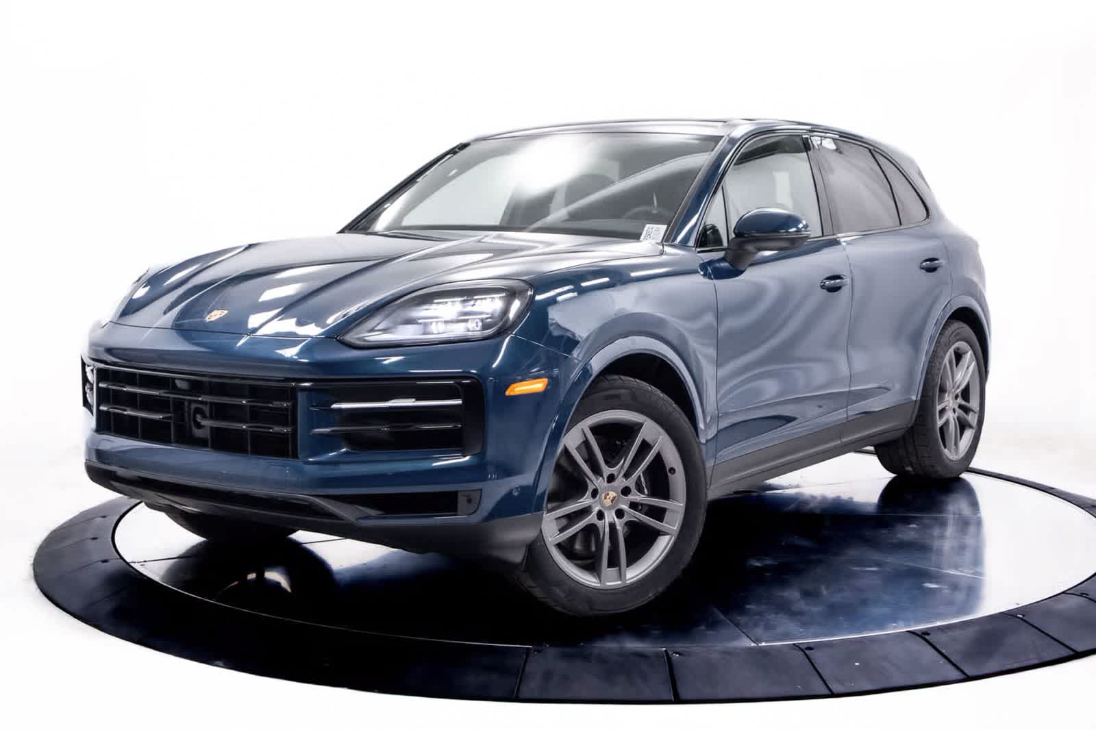 Thumbnail: 2025 Porsche Cayenne - 1