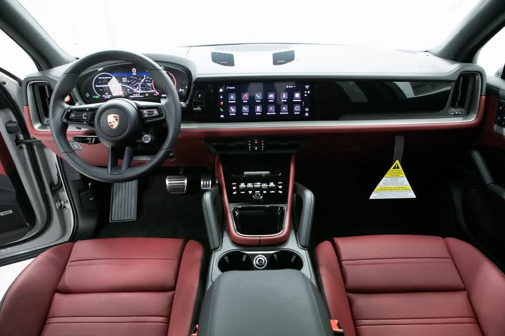 Thumbnail: 2025 Porsche Cayenne - 13