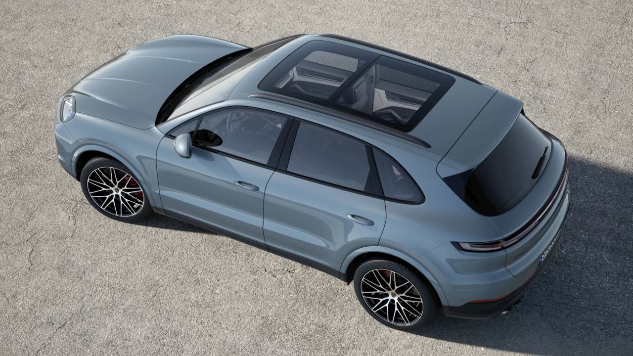 Thumbnail: 2026 Porsche Cayenne - 4