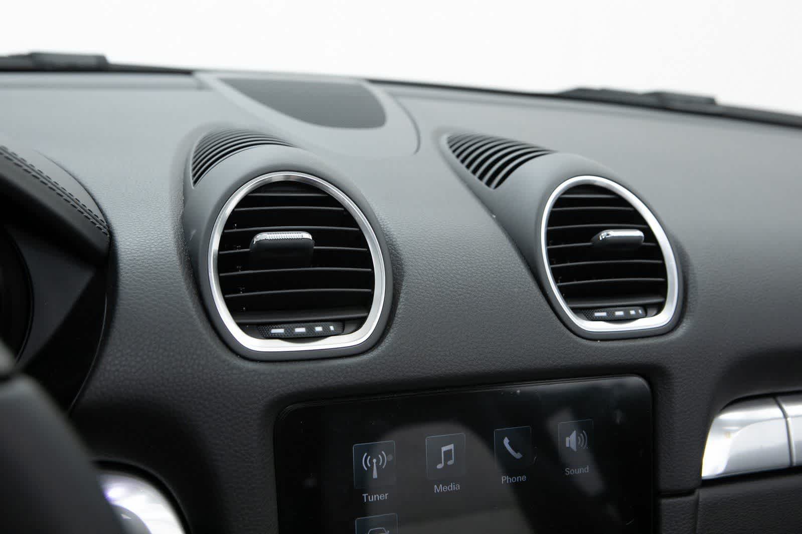 Thumbnail: 2025 Porsche 718 Boxster - 26