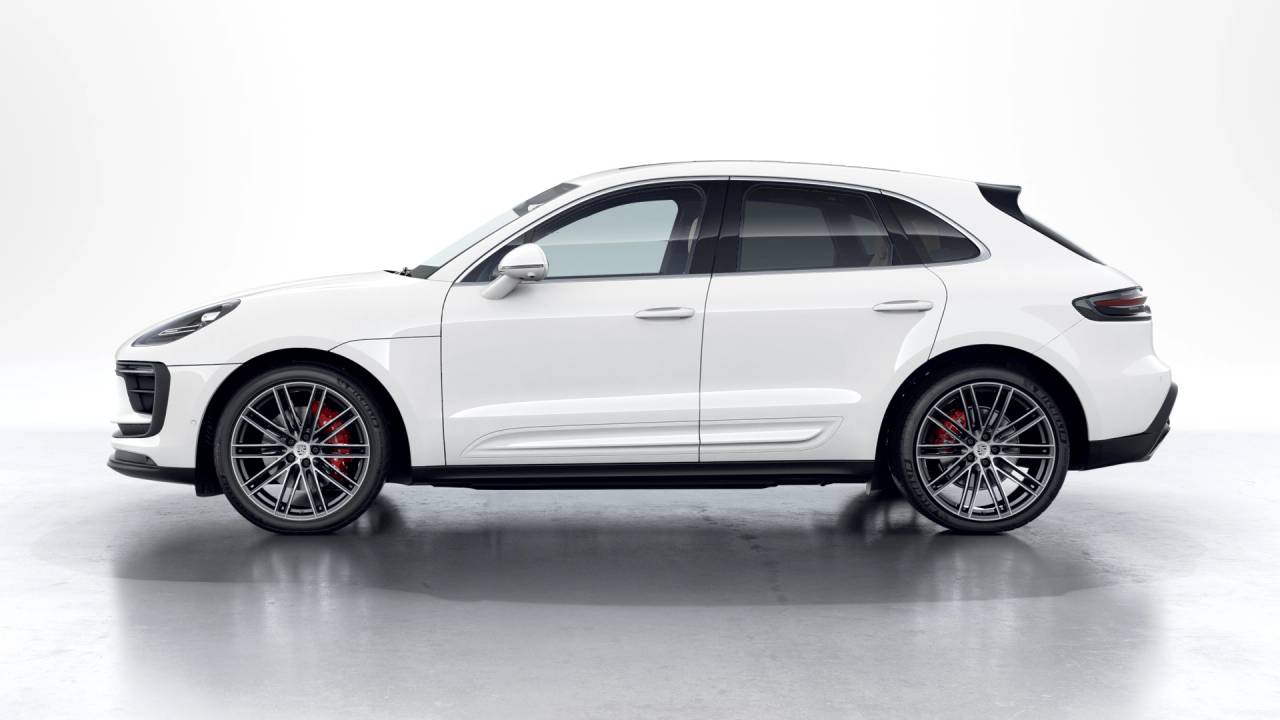 Thumbnail: 2026 Porsche Macan - 2