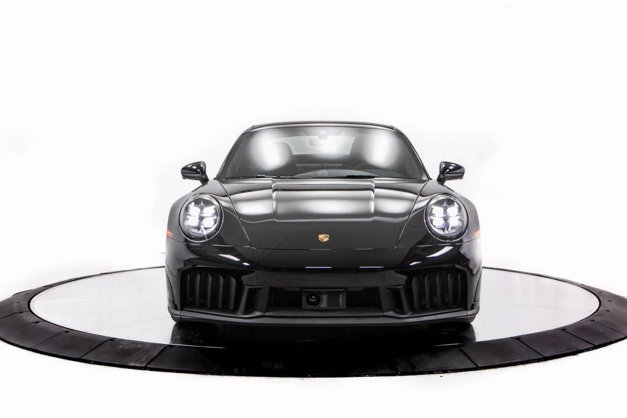 Thumbnail: 2026 Porsche 911 - 10