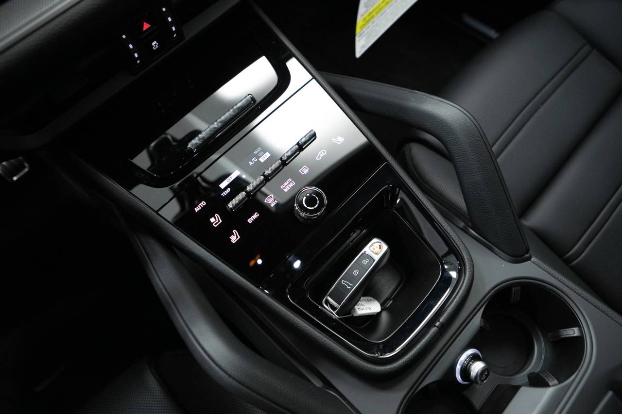 Thumbnail: 2026 Porsche  - 29