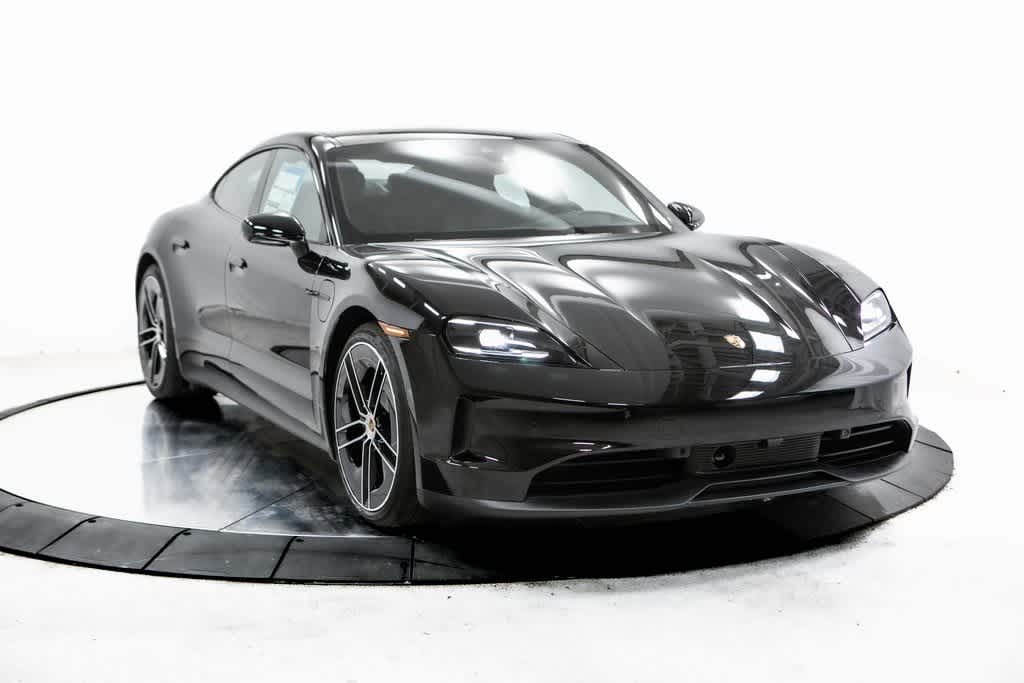 Thumbnail: 2025 Porsche Taycan - 9
