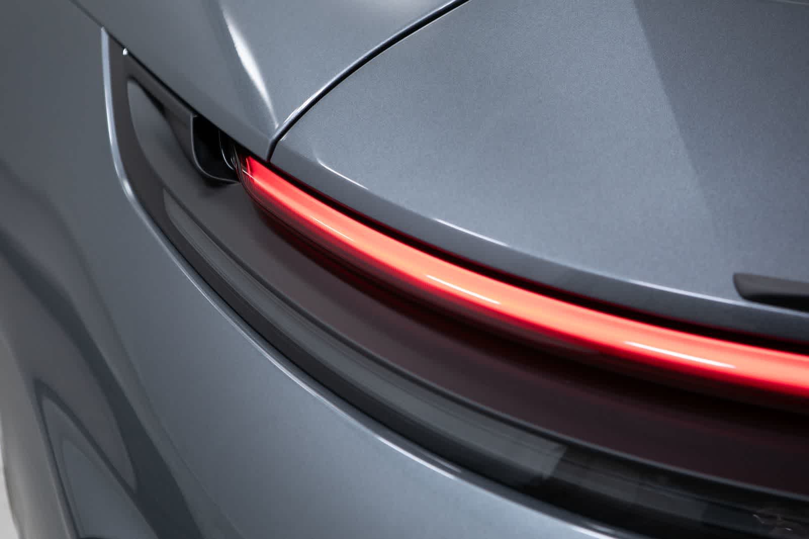 Thumbnail: 2026 Porsche 911 - 17