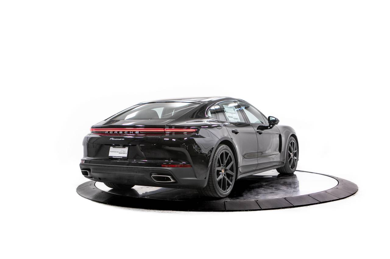 Thumbnail: 2026 Porsche Panamera - 7
