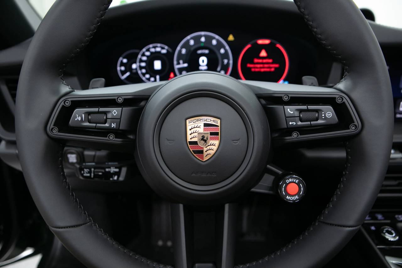 Thumbnail: 2026 Porsche 911 - 20