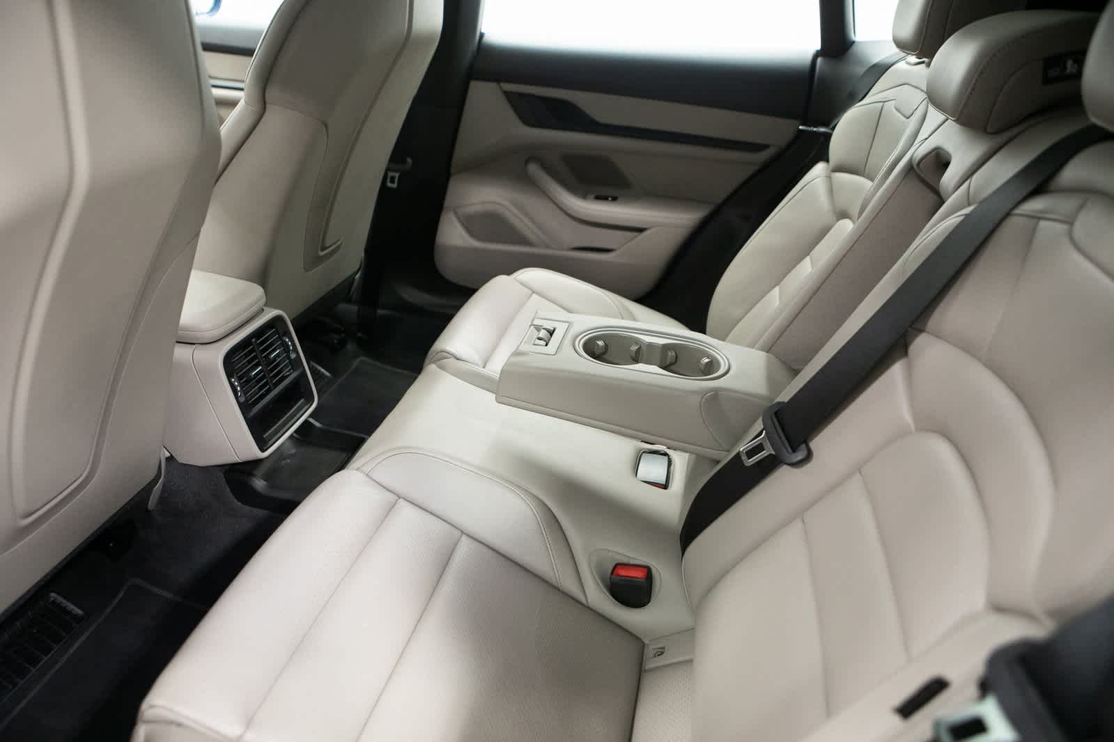 Thumbnail: 2023 Porsche Taycan - 28