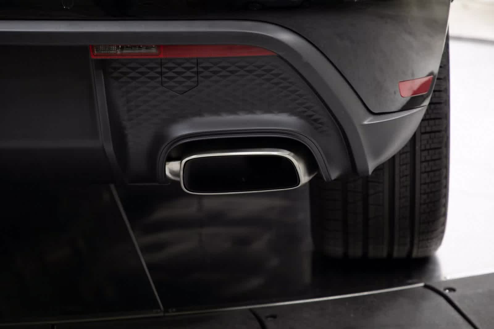 Thumbnail: 2025 Porsche Macan - 37