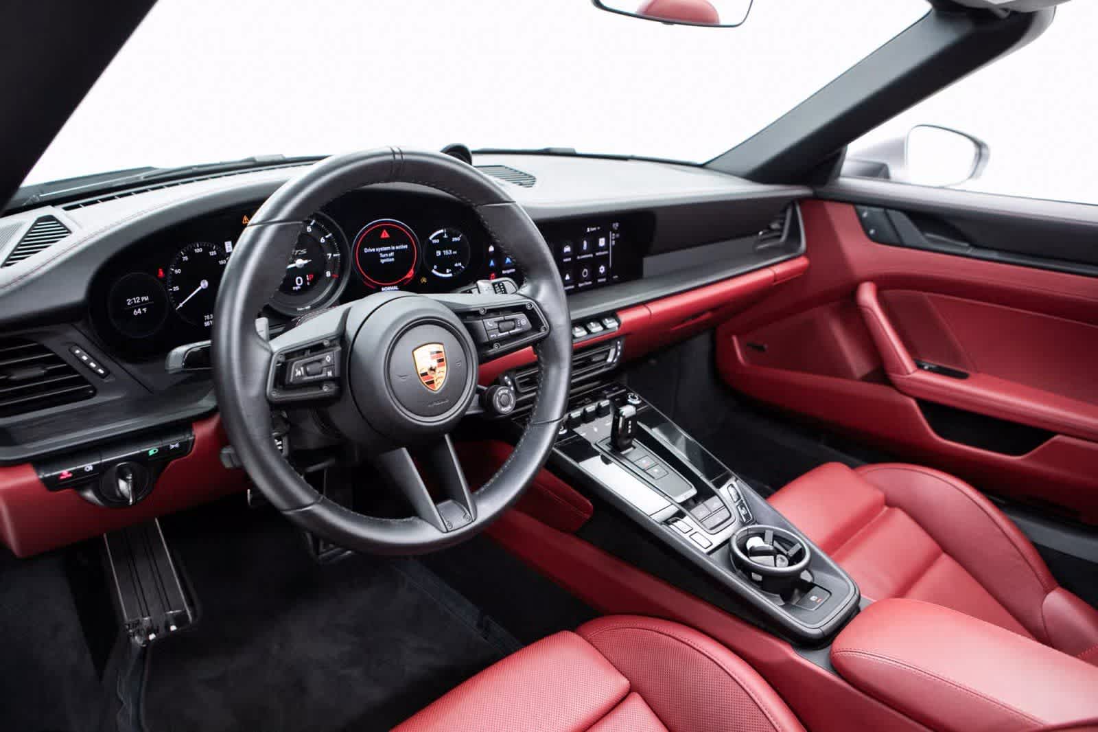 Thumbnail: 2024 Porsche 911 - 4