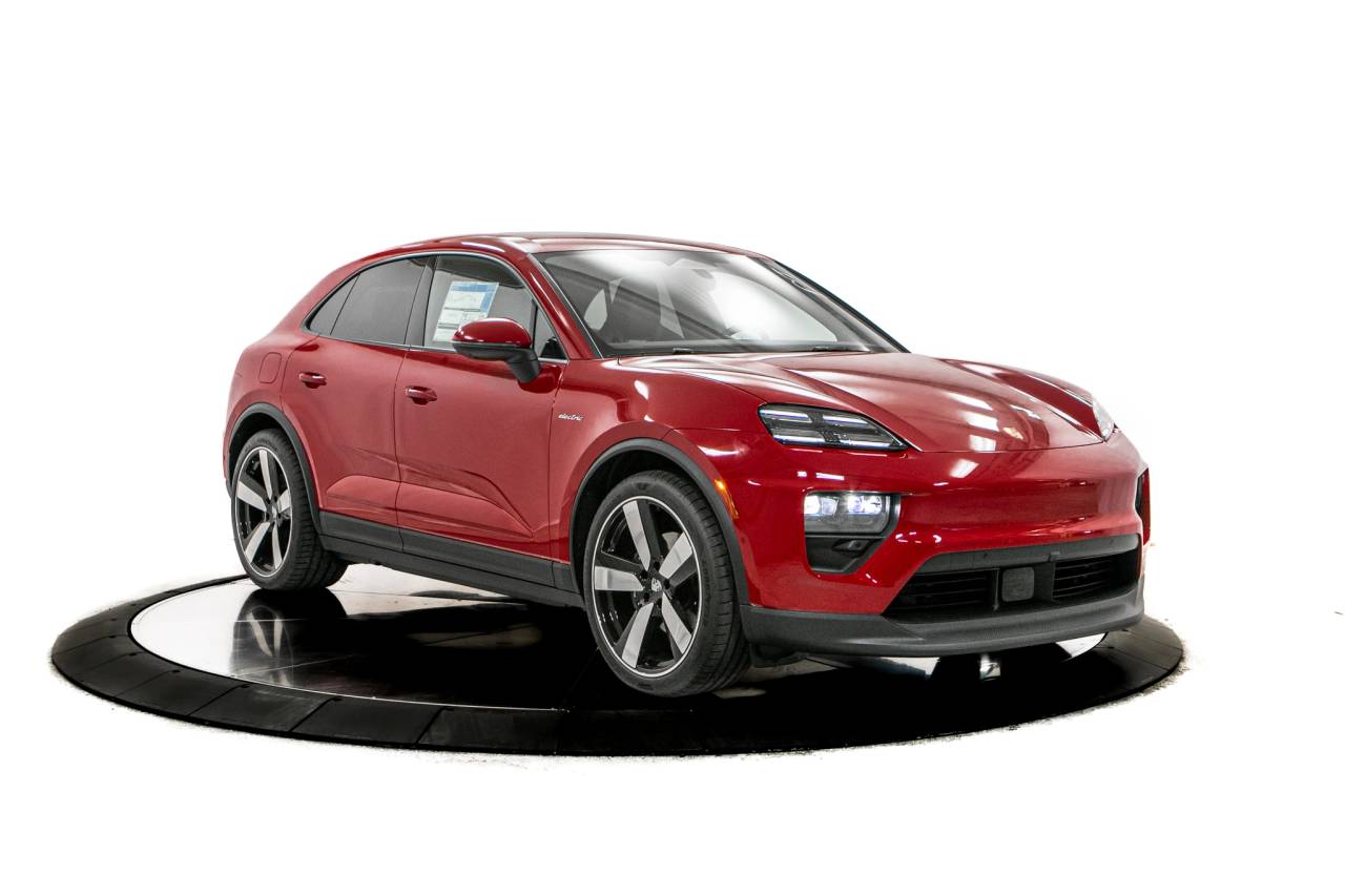 Thumbnail: 2026 Porsche Macan - 9