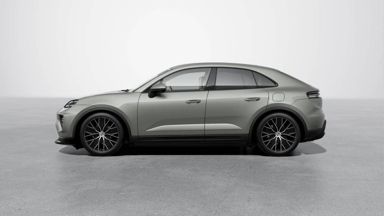 Thumbnail: 2026 Porsche Macan - 2