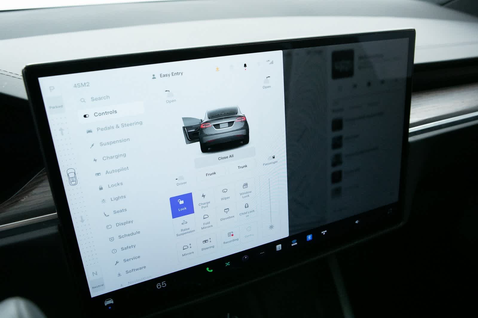 Thumbnail: 2022 Tesla Model X - 15
