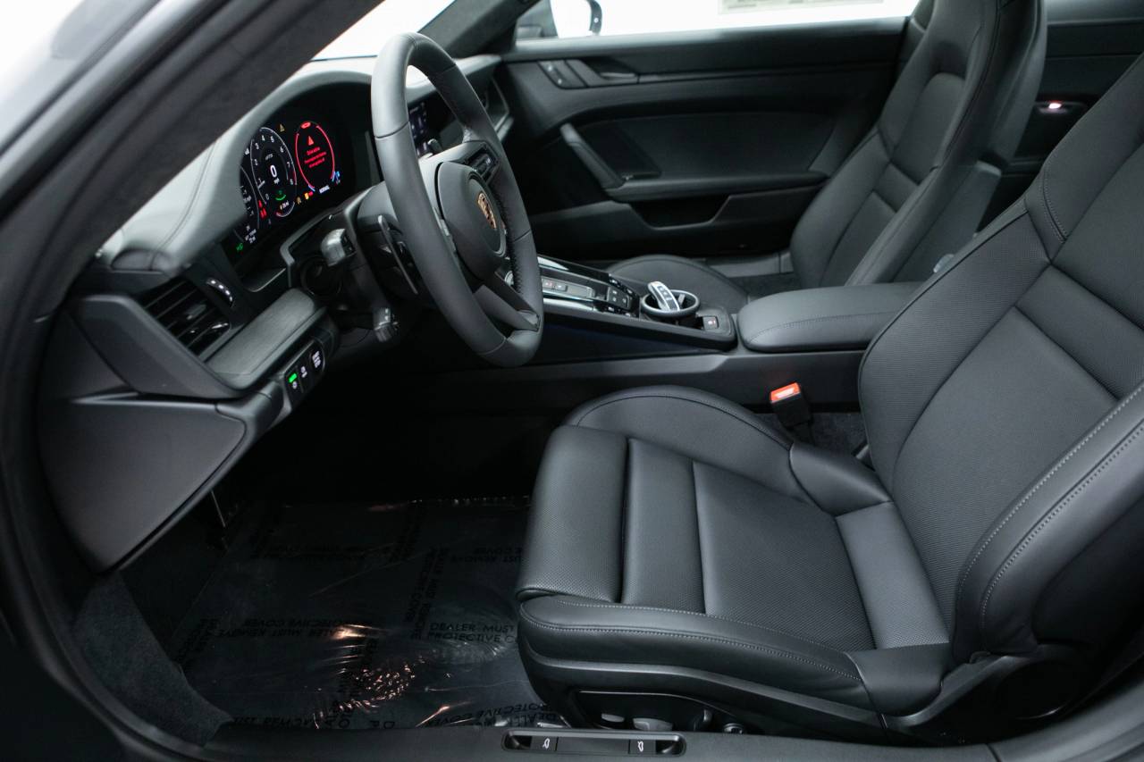 Thumbnail: 2026 Porsche 911 - 23