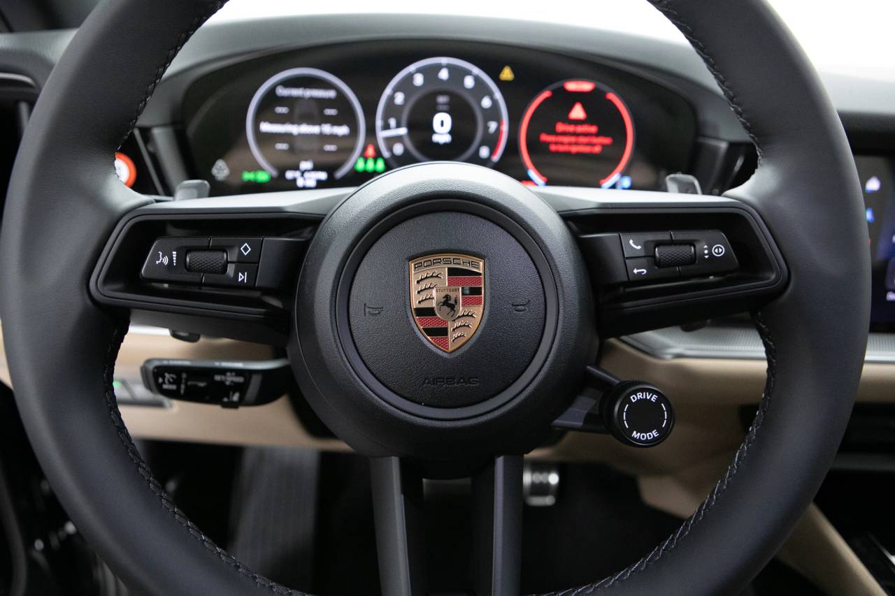 Thumbnail: 2026 Porsche Cayenne - 21