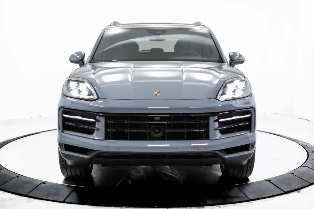 Thumbnail: 2025 Porsche Cayenne - 10