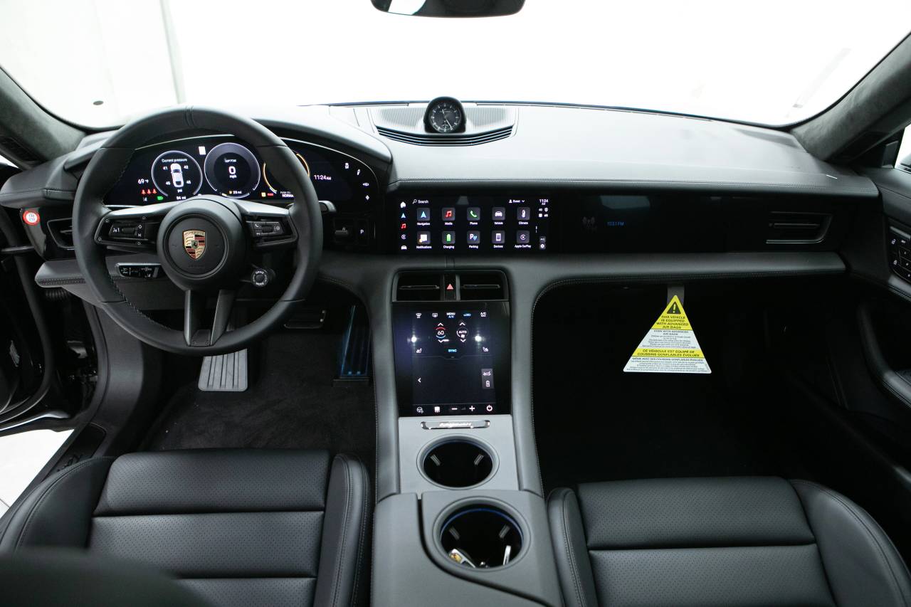 Thumbnail: 2025 Porsche Taycan - 9