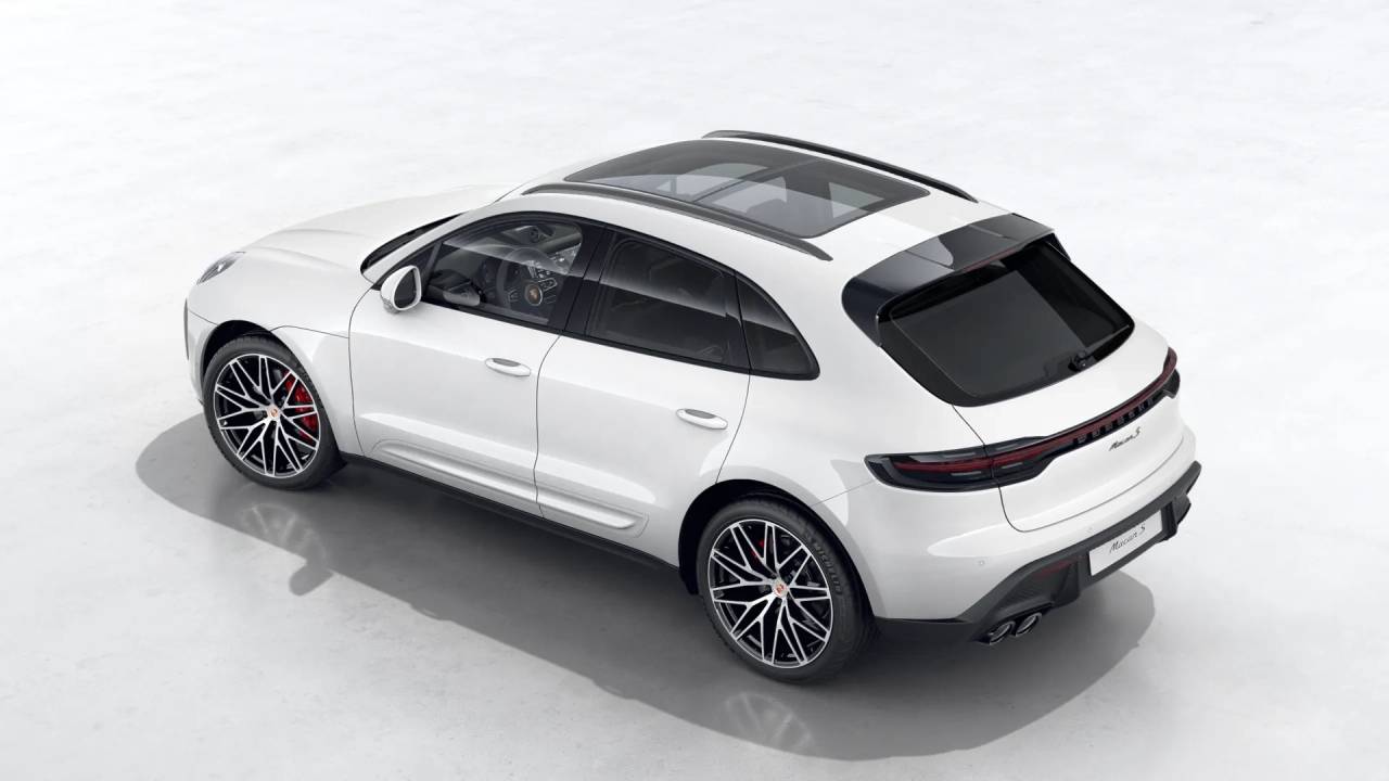 2026 Porsche Macan S photo 4